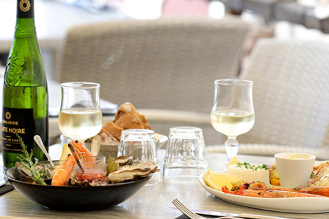 Les Rives de Thau à Bouzigues : restaurant Bouzigues