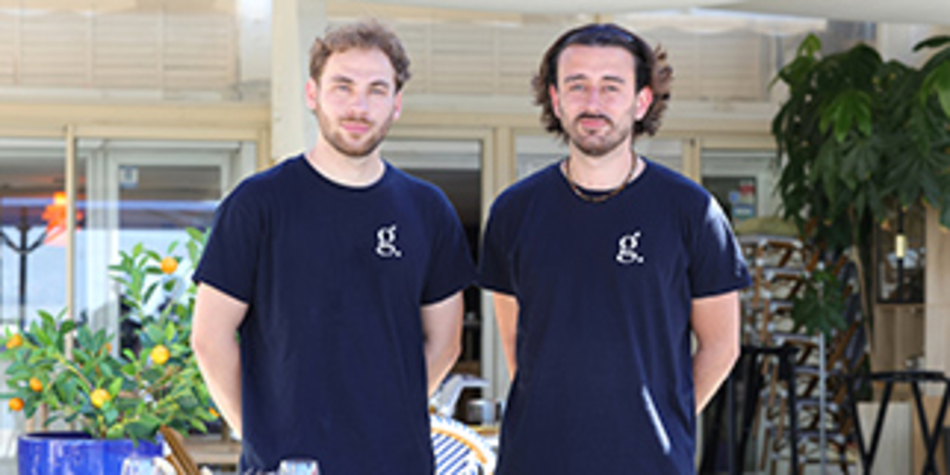 Restaurant Grain de Sel la Grande Motte : Baptiste et Mathis les deux fondateurs de ce nouveau restaurant de poissons sur le port (® SAAM-fabrice CHORT)