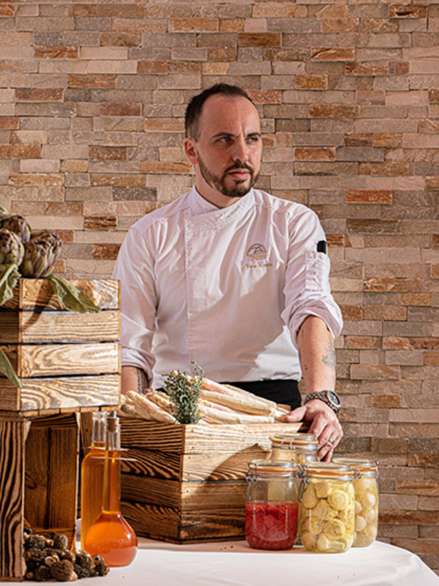  Table d’Émilie à Marseillan et Thomas Sanvoisin chef du restaurant gastronomique