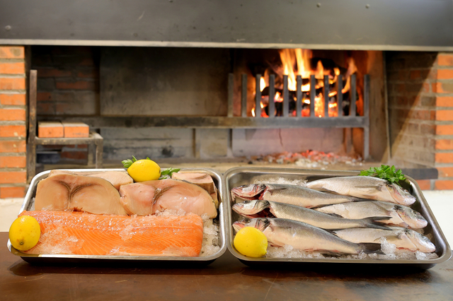 Meilleurs restaurants de poissons grillés au feu de bois à Sète - Au Feu de Bois 