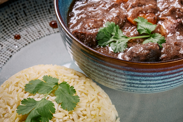 Gardiane de taureau - Les marmites de mamie au restaurant Le Bistrot de l'Eglise à Fabrègues
