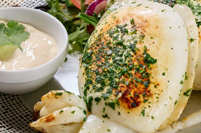 Seiches grillées - Restaurant Le Bistrot de l'Eglise Fabrègues