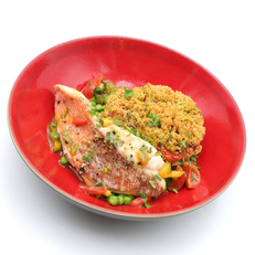 Filet de daurade tomate provençale légumes frais sauce vierge