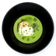 Oeuf parfait gaspacho petits pois