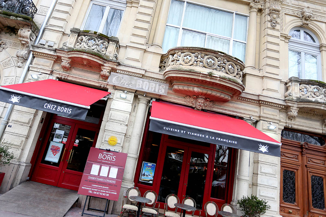 Restaurant Chez Boris est un restaurant de viande à Montpellier avec une cuisine fait maison ainsi qu'un bar à vins et tapas sur l'Esplanade en centre-ville.(® SAAM-Fabrice CHORT)