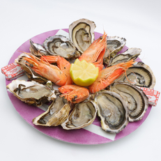 Assiette d'huîtres de Bouzigues et de gambas - L'Ambre de Thau 