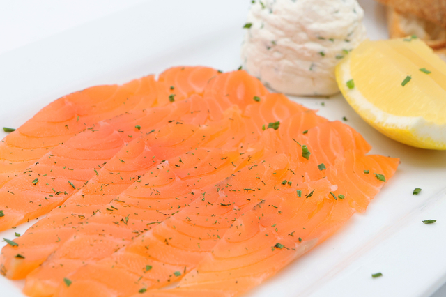 Gravelax de saumon- Restaurant L'Effet Jardin Lattes