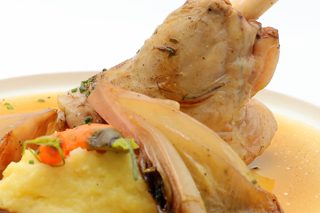 Souris d'agneau chez restaurant L'Effet Jardin Lattes