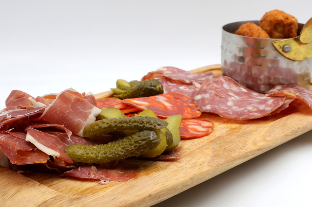 Planche de charcuterie - Montpellier 