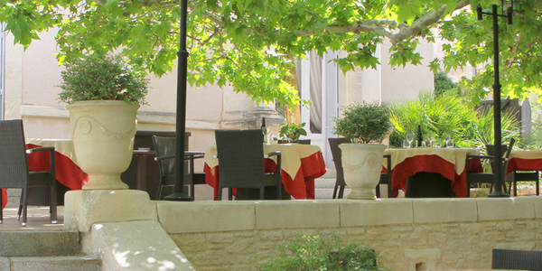 Restaurant Le Mazerand Lattes et sa terrasse près de Montpellier avec une carte gastronomique dans un cadre superbe (® NetWorld-Fabrice Chort) Restaurant Le Mazerand Lattes et sa terrasse près de Montpellier avec une carte gastronomique dans un cadre superbe (® NetWorld-Fabrice Chort)