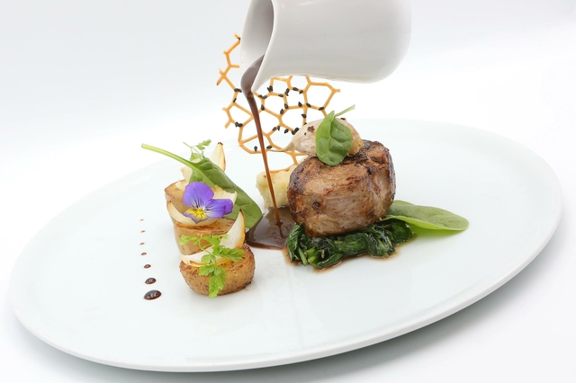 VEAU BEURRE MORILLES jus banyuls