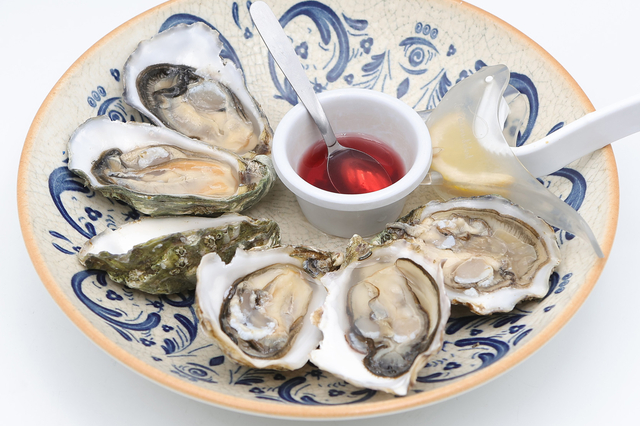 Huîtres Gillardeau chez restaurant Les Poissons d'abord Montpellier