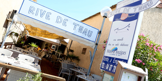 Rives de Thau restaurant Bouzigues au bord de l’Etang de Thau (® SAAM-Fabrice Chort)